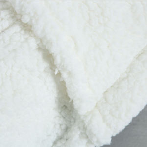 Wholesale Soft Luxury Design Woven Reversible Polyester Microfiber 3pcs Sherpa Fleece Air-permeable <strong>Comforter</strong> <strong>Set</strong> - Product Image 5