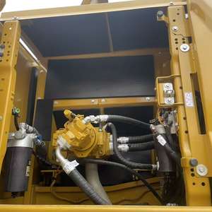 Excavatrice d'occasion 345D de 45 tonnes avec moteur et pompe à engrenages - Modèle 2024, haute puissance 257 kW, stock en vrac pour l'exportation - Product Image 2