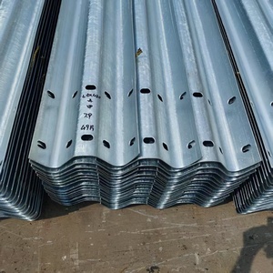 Guardrail d'acciaio ondulato ad alto impatto per le strade ad alta velocità Guardrail durevole dell'autostrada del metallo - Product Image 3