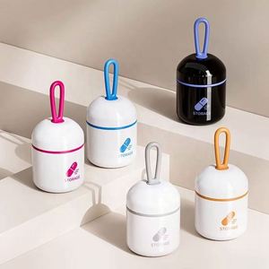 Mini organisateur de pilules hebdomadaire à deux compartiments, boîte à médicaments résistante aux enfants, étui de voyage avec poignée, rangement de capsules, en PP de qualité alimentaire - Product Image 1