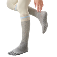 Professionnel antidérapant dames Yoga chaussettes fleur couleur correspondant personnalisé automne 5 orteil genou haute coton Pilates