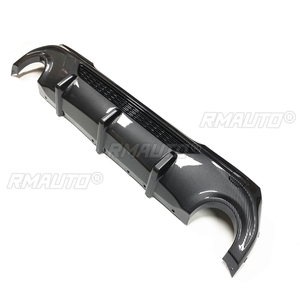 Difusor de Parachoques Trasero para BMW Serie 1 F40 2019-2023 M Sport M135i, Aspecto de Fibra de Carbono/Negro Brillante, Placa Divisora de Alerón - Product Image 4
