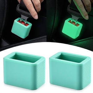 Support de boucle de <span class=keywords><strong>ceinture</strong></span> de sécurité en silicone phosphorescent - Accessoires intérieurs de <span class=keywords><strong>voiture</strong></span> à accès facile, compatible avec la plupart des voitures, fabriqué en Chine - Product Image 1