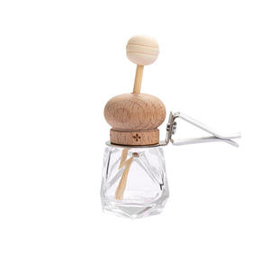 Empty <b>Essential</b> <b>Oil</b> <b>Diffuser</b> Bottle Car Air Freshener Vent Clip Auto Perfume <b>Diffuser</b> Bottle Aromatherapy Fragrance Ornament - Product Image 4