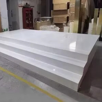 Plateforme de Scène Modulaire en PVC Blanc Haute Résistance, Hauteurs Personnalisables, Formes Rondes/Rectangulaires pour Décoration de Mariage (Vente en Gros)