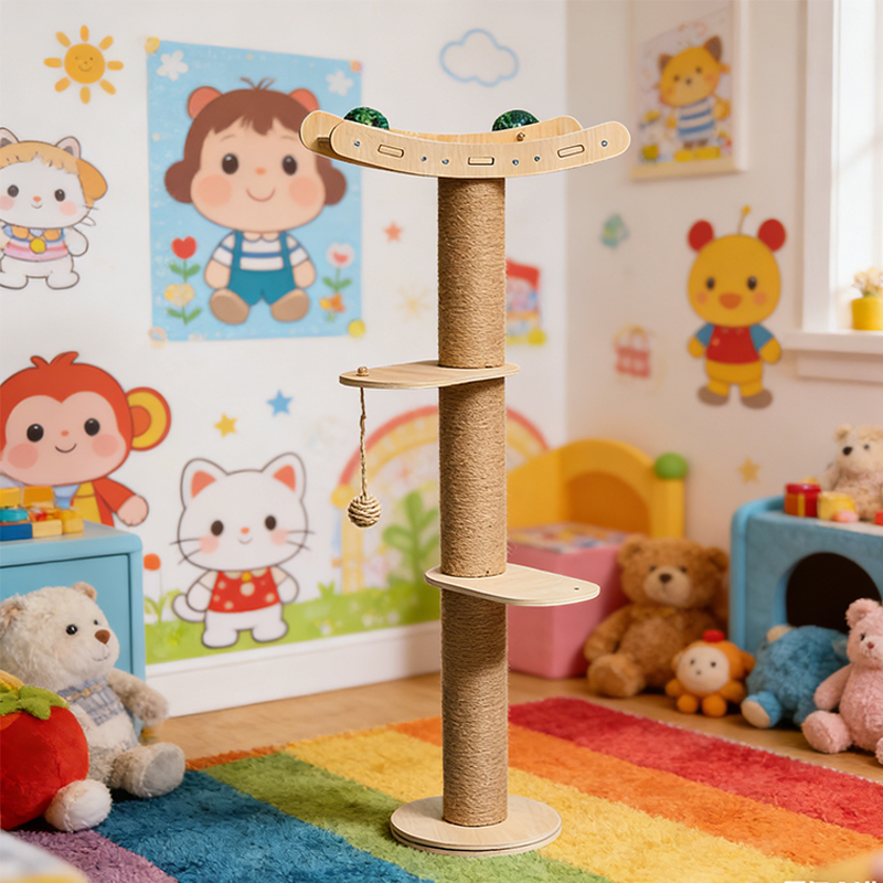 cat  Climbing tree