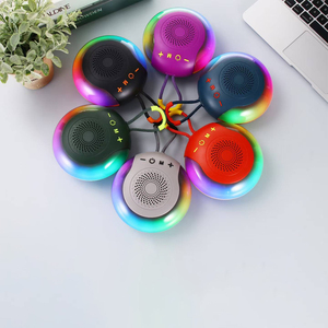 Di động ngoài trời đầy màu sắc mini stereo không dây âm nhạc hộp RGB LED ánh sáng nổi <span class=keywords><strong>Bluetooth</strong></span> loa - Product Image 5