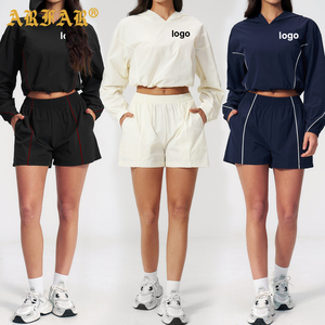 Ensembles de vêtements de sport décontractés pour femmes, lignes contrastées, sweat à capuche en nylon, shorts taille haute, séchage rapide, respirant, tenues de sport pour femmes - Product Image 1