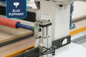 เครื่องเราเตอร์ CNC แบบ Nesting พร้อมระบบ ATC สำหรับงานไม้ ผลิตตู้ โครงสร้างแข็งแรง ทนทาน มอเตอร์ 9.5KW ป้อนวัสดุอัตโนมัติ สำหรับงานขนาดเล็ก/กลาง - Product Image 4