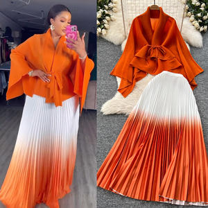 Ensemble Deux Pièces Femme Africain Personnalisé Manufacture ou Logo ODM: <span class=keywords><strong>Haut</strong></span> Irrégulier à Lacets <span class=keywords><strong>et</strong></span> <span class=keywords><strong>Jupe</strong></span> Plissée Dégradée - Product Image 4