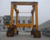 Grue à conteneurs à pneus en caoutchouc avec boîte de vitesses, 80-100 tonnes, modules pré-assemblés, conception Plug-and-Play pour livraison rapide et urgences