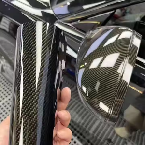 <span class=keywords><strong>Vinilo</strong></span> <span class=keywords><strong>de</strong></span> Fibra <span class=keywords><strong>de</strong></span> Carbono 3D/4D/5D/6D <span class=keywords><strong>de</strong></span> Alto Brillo Yshi, Películas Decorativas Impermeables para Interiores/Exteriores <span class=keywords><strong>de</strong></span> Automóviles, Colores Negro y Dorado - Product Image 5