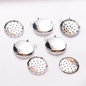 Colgante <span class=keywords><strong>de</strong></span> malla chapado en <span class=keywords><strong>oro</strong></span> <span class=keywords><strong>de</strong></span> <span class=keywords><strong>14K</strong></span> Danf, base redonda con diseño <span class=keywords><strong>de</strong></span> vaina <span class=keywords><strong>de</strong></span> loto, collar hecho a mano DIY, accesorio <span class=keywords><strong>de</strong></span> <span class=keywords><strong>cadena</strong></span> al por mayor - Product Image 3