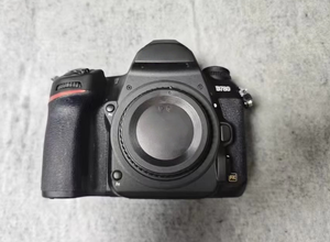 Appareil photo numérique professionnel d'occasion plein format 25MP 4K 30fps avec connectivité sans fil intégrée D780 - Product Image 6