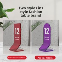 YXM - Letreros de Mesa Personalizables de Acrílico Colorido, Soportes de Exhibición para Tarjetas de Escritorio, Marcadores de Asientos para Restaurantes y Hoteles, Porta Números de 165x60 mm