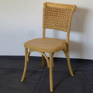 Chaise de salle à manger traditionnelle en bois massif avec dossier croisé et assise en corde tressée à la main |   Chaise d'intérieur pour restaurant commercial et mariage - Product Image 1