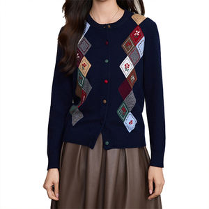 เสื้อคาร์ดิแกนถักไหมพรม 100% ลายแจ็คการ์ด คอกลม สินค้าใหม่ ลายบล็อกสี ลายสก็อต อาร์ไกล์ เสื้อโค้ทไหมพรม เสื้อสเวตเตอร์ผู้หญิง - Product Image 2