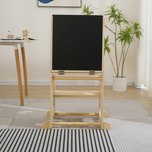 Tabouret de cuisine pliable pour tout-petits avec tableau noir, barrière de sécurité et tour d'apprentissage pour enfants de 1 à 3 ans - Product Image 1