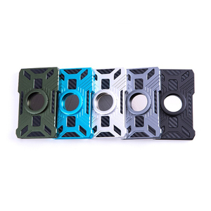 ที่เปิดขวดสแตนเลสแบบ RFID Blocking OEM ODM พร้อมกระเป๋าสตางค์โลหะบางสำหรับการเดินทางเพื่อธุรกิจ - Product Image 1