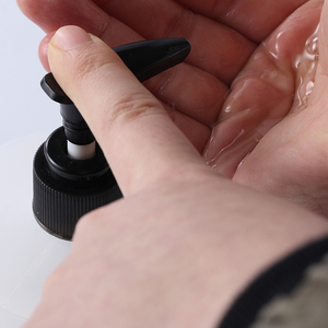 Đen HDPE 500Ml 16Oz Cơ Thể Rửa Chai Bao Bì Mỹ Phẩm Bao Bì Container Tùy Chỉnh Dầu Gội Đầu Và Điều Hòa Chai Với Logo - Product Image 2