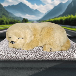 Lindo Ambientador de Coche de Peluche Corto con Diseño de Perro/Gato, Paquete de Carbón de Bambú, 31cm-50cm, Adorno Creativo para Interiores - Product Image 3