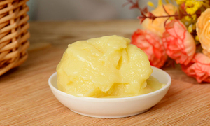 Jalea Real Liofilizada 10-HDA 6% Extraída con Solventes al 100%, Grado Alimenticio, Marca Ruiwo - Product Image 2