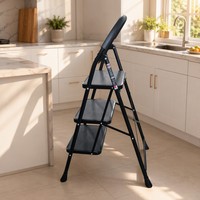 Escabeau pliant portable pour la maison, échelle pliante avec main courante de sécurité et pédale antidérapante pour usage domestique en intérieur