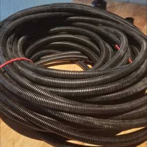 ท่อลูกฟูก PE สำหรับก่อสร้างปกป้องสายเคเบิลจากความเสียหายทางกลของคอนกรีต - Product Image 1