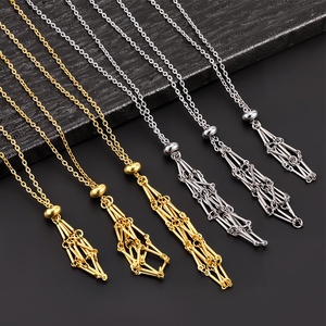 Collier tendance en acier inoxydable plaqué or avec cage pour pendentif, nouveau modèle, simple, réglable, avec pochette en maille pour pierres précieuses - Product Image 1