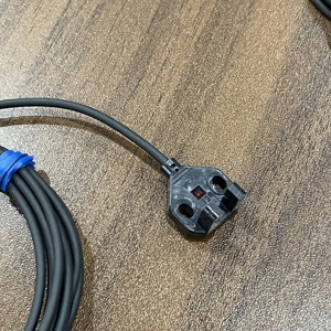 EE-SX871 5mm yuva sensörü, konveyör hizalama için NPN çıkışı - Product Image 3