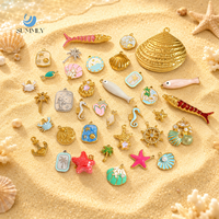 SUMMLY Bijoux de mode délicats et raffinés, style bohème vacances océan, avec pendentifs breloques en émail, coquillages et étoiles de mer, en acier inoxydable plaqué or 18K