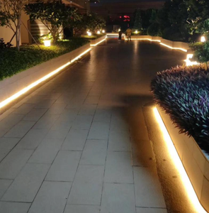 Tira de Luz LED de Alto Brillo, 24V, Blanco Cálido, Ra90 CRI, Clasificación IP65, 50000 Horas de Duración, Regulable, para Interiores/Exteriores - Product Image 4