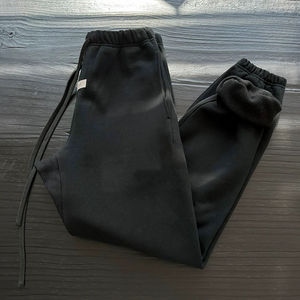 SS22 Essentials 棉质毛衣男女通用运动服高品质运动裤和 1977 连帽衫必备裤子套装男士 - Product Image 5