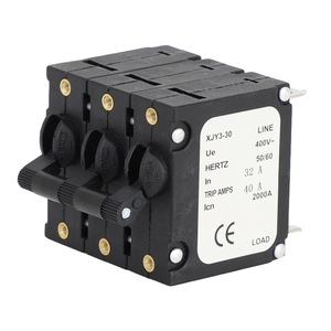 Interruptor de Circuito de Caja Moldeada XJY3-30 3P, 32A, 400V, 50/60Hz, Montaje en Riel DIN, Interruptor de Línea de Carga - Product Image 1