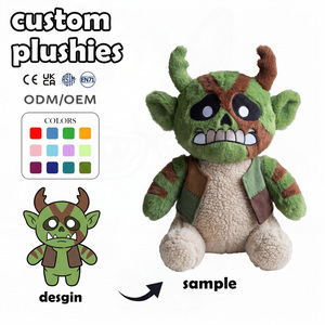 Fabricante de Juguetes de Peluche Personalizados: Muñeco de Peluche de Monstruo con Cuernos Altamente Detallado para Decoración de <span class=keywords><strong>Bar</strong></span> de Juegos de Mesa, Diseño Personalizado, Llavero - Product Image 1