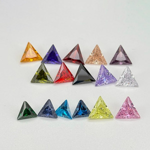 Pierre de zircone cubique synthétique de forme triangulaire, 3x3 mm à 12x12 mm, couleurs mélangées, pierres précieuses CZ 5A - Product Image 2