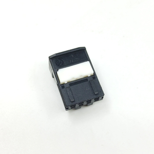 Boîtier de connecteur automobile série MQS 1-936119-1, 4 broches, 2,54 mm, prise femelle, non étanche, pour connexion fil à fil, référence 19361191 - Product Image 1