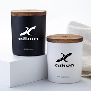 Bougie parfumée artisanale de luxe AIKUN en cire de soja naturelle, respectueuse de l'environnement, aux huiles essentielles pour le yoga, la méditation, les fêtes et la maison - Product Image 1