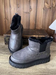 Botas de Invierno y Otoño Unisex de Media Pantorrilla de Alta Calidad, Botas de Trabajo Elegantes y Seguras con Cordones y Suela Gruesa - Product Image 5