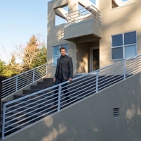 Modernes Aluminium-Treppengeländer-System mit Gebogener Veranda für Terrassen und Villen - Dekoratives Außengeländer