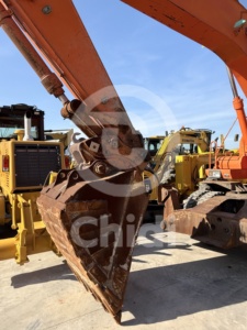 รถขุดไฮดรอลิก Doosan DX225LC มือสองจากเกาหลี ขนาด 20 ตัน มีมอเตอร์ในตัว พร้อมขายที่เซี่ยงไฮ้ - Product Image 3