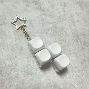 Porte-clés Fidget Toy à interrupteur mécanique, Clicker de clavier, <span class=keywords><strong>Gadget</strong></span> anti-stress pour les fans de jeux, Accessoire de bureau, Cadeau - Product Image 3
