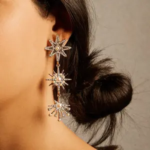 Artilady New Fashion Women Jewelry Long Earring Rhinestone Stud Star Earring Vintage Earring Jewelry For Women