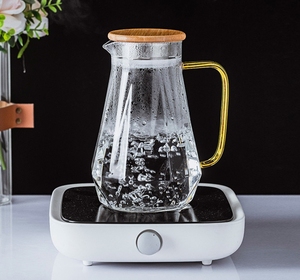 <span class=keywords><strong>Carafe</strong></span> à eau en verre borosilicate de 1,5 L (50 oz) avec couvercle filtrant en acier inoxydable et ensemble de 4 tasses, résistante à la chaleur, pour jus et eau - Product Image 6