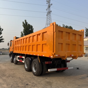 Camion à benne arrière à huit roues d'exportation Camion de terrassement Shaanxi Auto Delong d'occasion Camion à benne arrière de 375 chevaux - Product Image 3