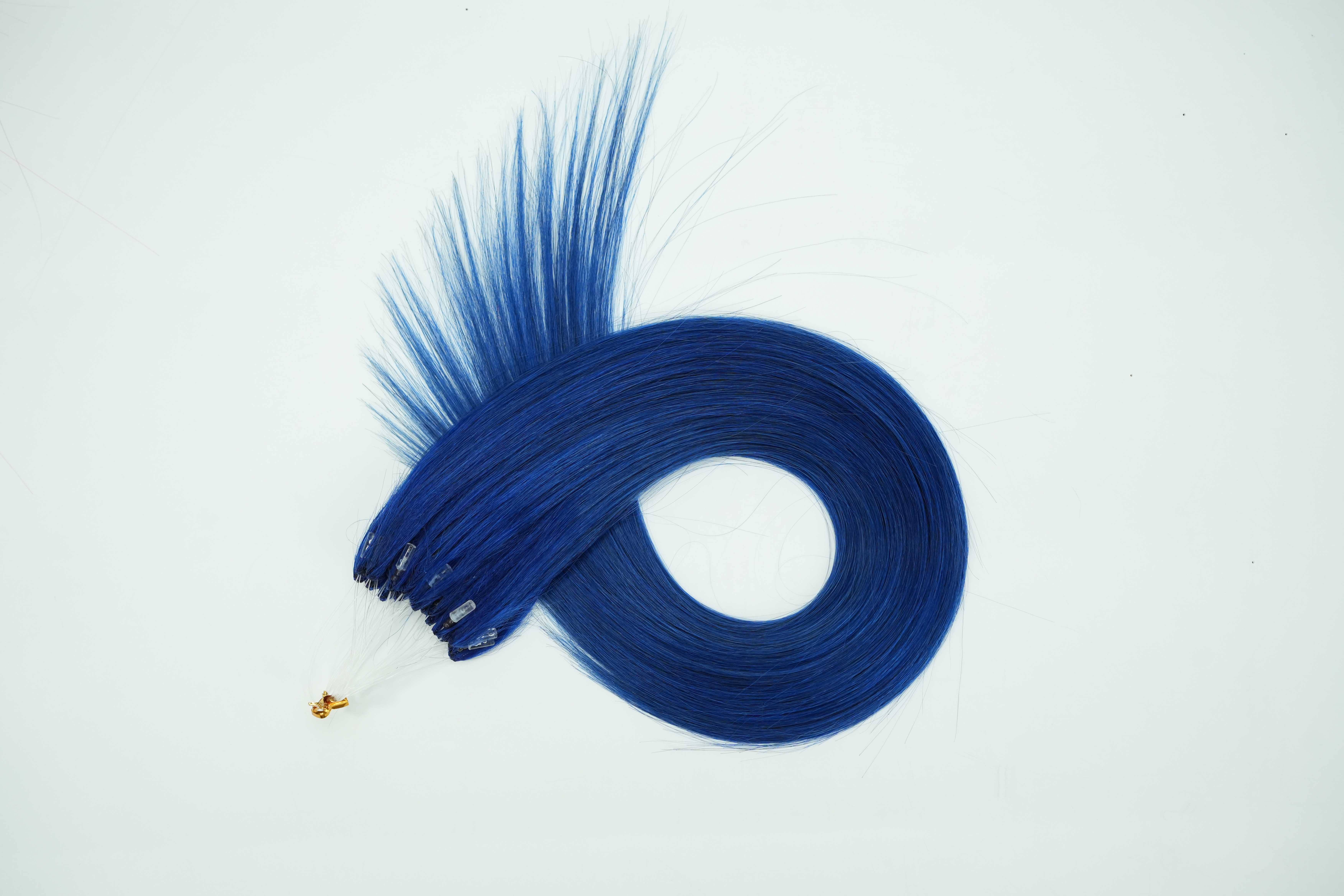 สีน้ำเงินเข้ม