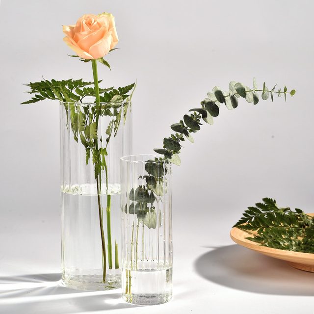 Hot Sale Modern Transparent High Borosilicate Glass Cylinder Flower Vase Wedding Decor
