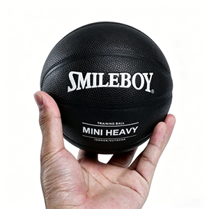 Pallone da Basket Mini Pesato Nero Taglia 3 600g con Logo Personalizzato, Resistente all'Usura, Migliora la Capacità di Dribbling e la Forza del Polso, per Allenamento e Riabilitazione - Product Image 1