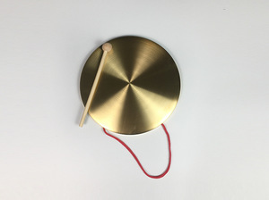 Gong à main de 10 cm en laiton et cuivre, instruments de percussion pour chapelle et opéra, avec marteau de jeu rond - Vente en gros - Product Image 5