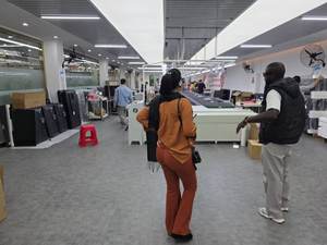 Téléviseur original 19 22 24 26 <span class=keywords><strong>32</strong></span> 43 <span class=keywords><strong>pouces</strong></span> 2026, design plein écran, 4K, montage mural, haute luminosité, Smart <span class=keywords><strong>TV</strong></span> Android intelligent - Product Image 4